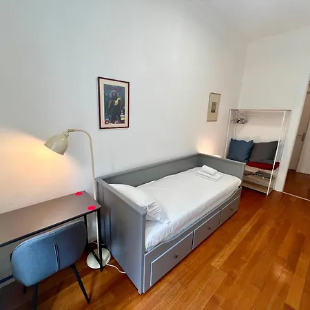 Willow Nest - Reception Apartment Triest