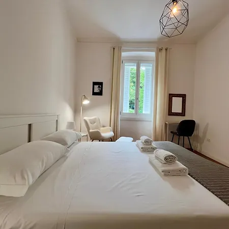 Willow Nest - Reception Apartment *